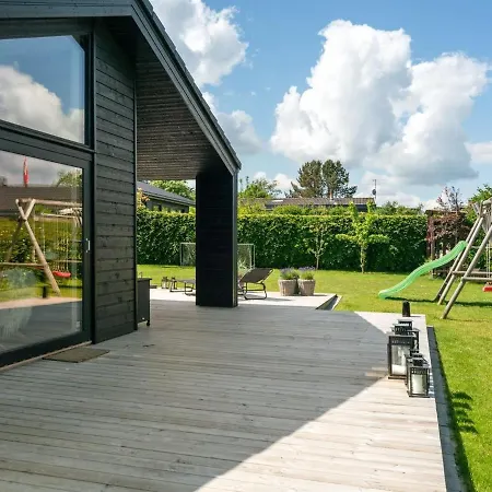 Holiday home Kjell - 100m From The Sea In Funen By Interhome Bogense