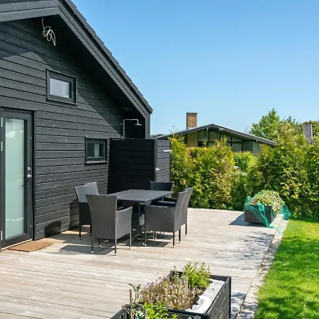 Kjell - 100m From The Sea By Interhome *