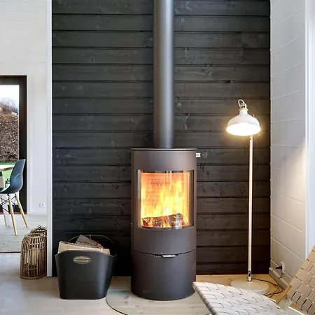 Kjell - 100m From The Sea By Interhome Nyaraló